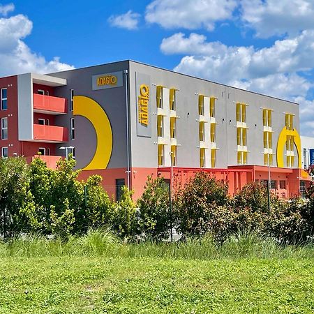 Aparthotel Adagio Access Porte De Camargue Saint-Martin-de-Crau Exterior foto
